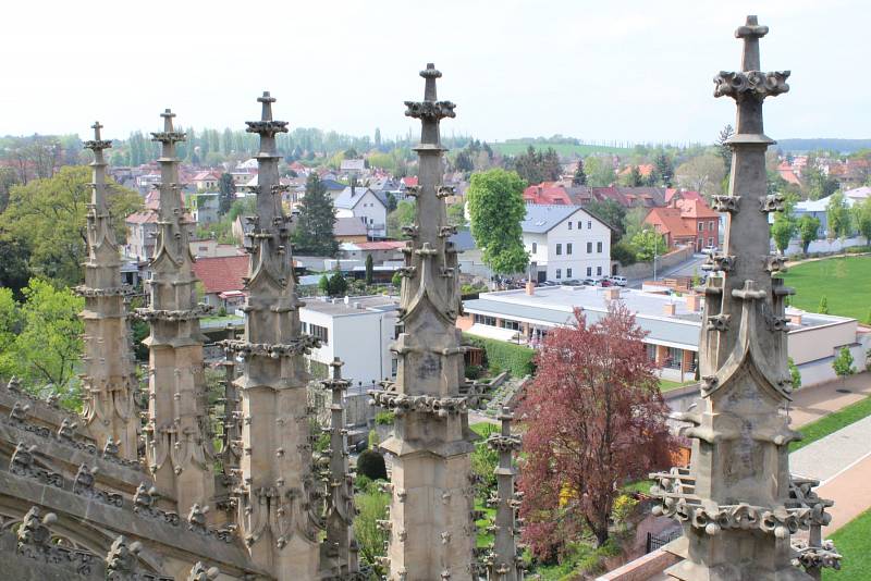 Výstup na ochozy chrámu sv. Barbory v Kutné Hoře.