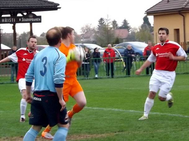 Z utkání Velim - Poříčany (3:2).