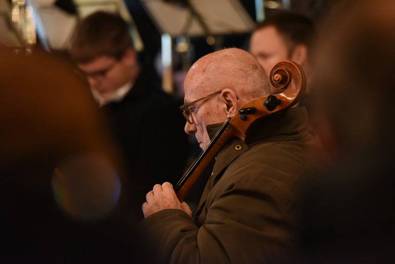 Česká mši vánoční autora Jakuba Jana Ryby v podání Kolínské filharmonie.