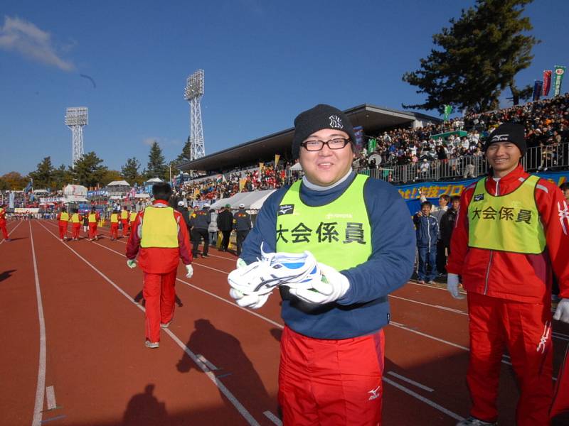 Z návštěvy ženského družstva TPCA v Japonsku, kde se tým zúčastnil finále štafetového běhu Ekiden.