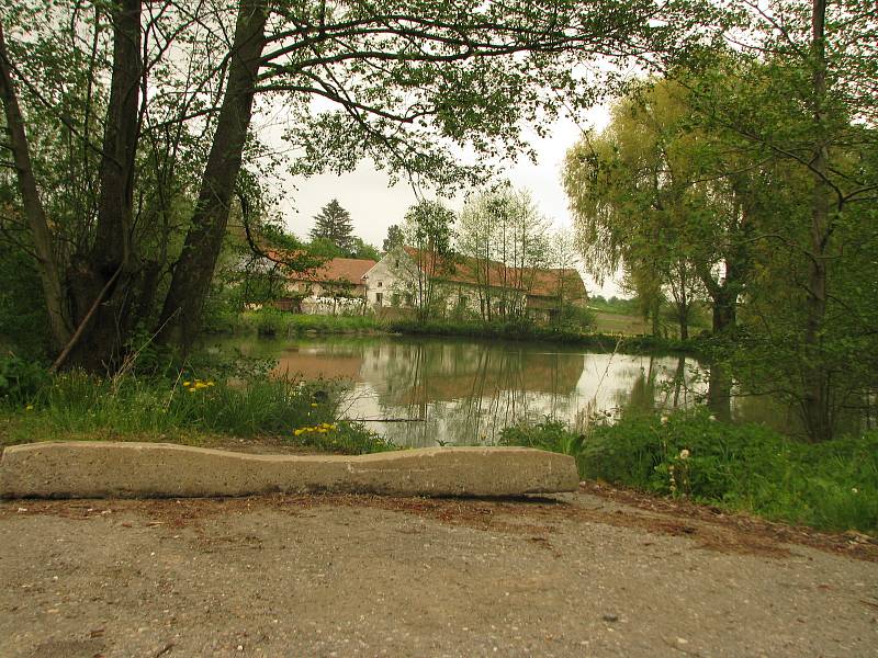 Poznáte obec na Kolínsku?