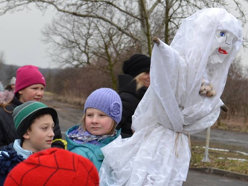 Děti vynášely zimu ze vsi