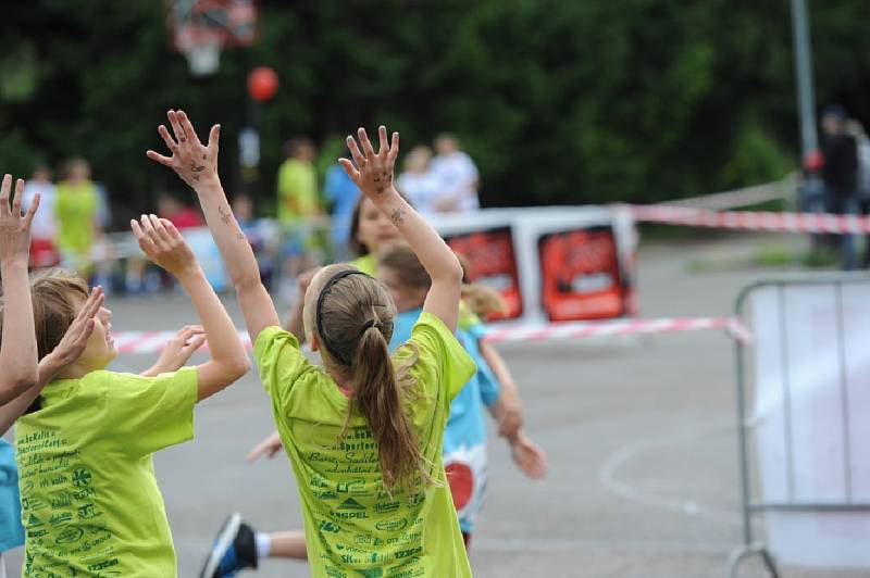 Streetball a dětský den byl již po patnácté