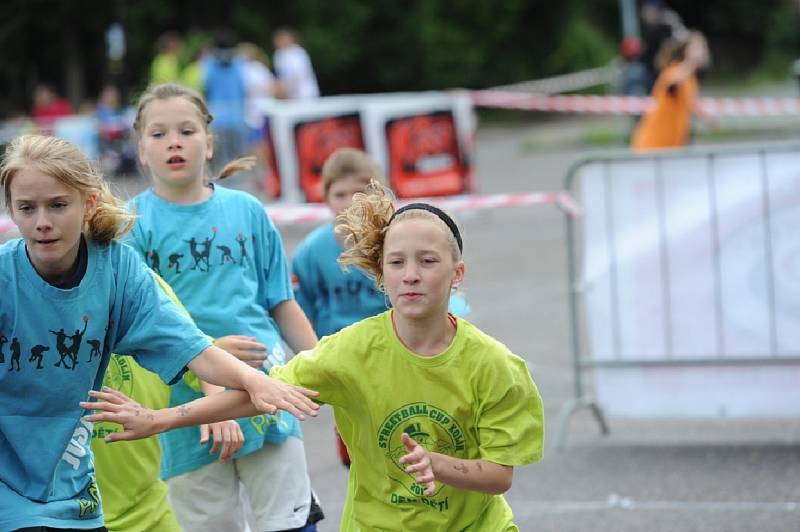 Streetball a dětský den byl již po patnácté