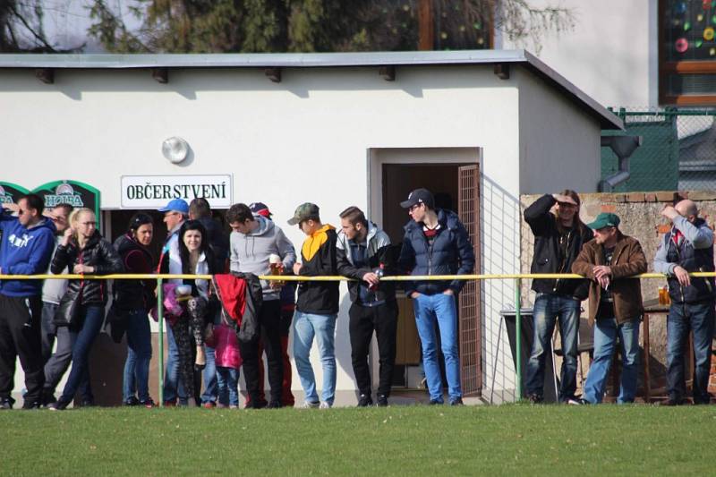 Z utkání Bečváry - Jevany (6:2).