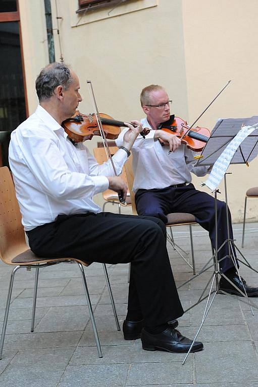 Collegium Musicum oslavilo koncertem na nádvoří