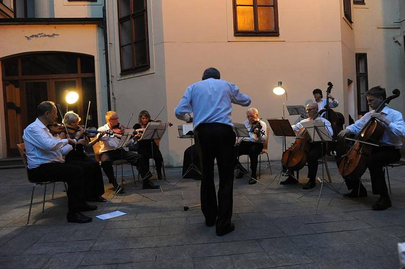 Collegium Musicum oslavilo koncertem na nádvoří