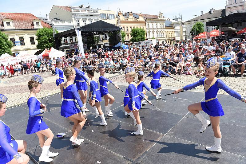 Mažoretková show 56. ročníku Kmochova Kolína.