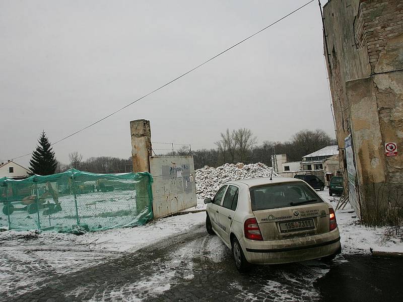 Demolice tzv. spodních kasáren v Kolíně