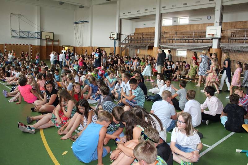 Slavnostní zakončení školního roku na 5. základní škole Kolín, 26. 6. 2017