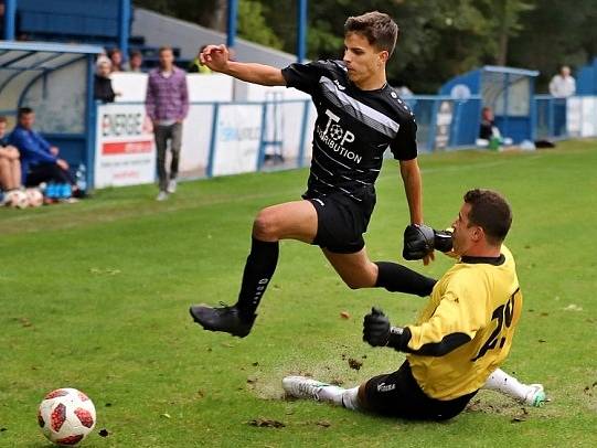 Z utkání Český Brod B - Pěčice (1:0).