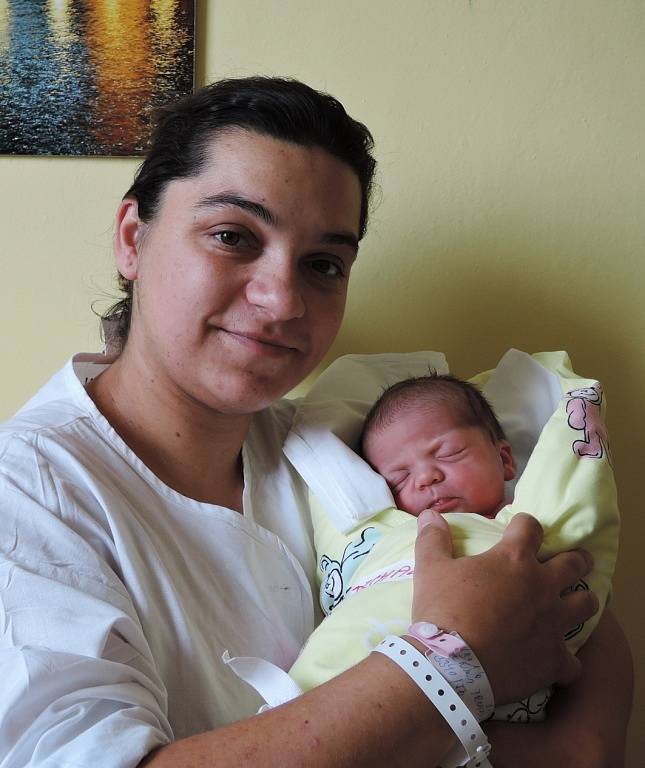 Zdeňka Prchalová se prvně rozplakala 26. října 2016. Po porodu se pyšnila mírami 50 centimetrů a 3340 gramů. Doma v Horních Chvatlinách ji přivítali maminka Kateřina, tatínek Radek a sestry Štěpánka (8) s Kačenkou (6).