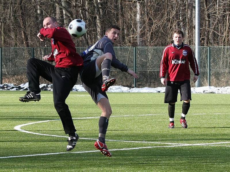 Z utkání kolínského zimního fotbalového turnaje Kutná Hora - Polepy (2:0).