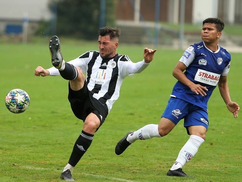 Z pohárového utkání Sparta Kolín - Pardubice (1:1, PK 4:3).