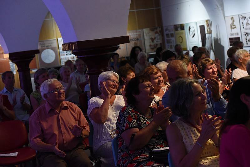 Koncert Kruhu přátel hudby v Kolíně v kolínském CEROPu.