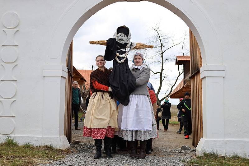 Smrtná neděle v Muzeu lidových staveb v Kouřimi.