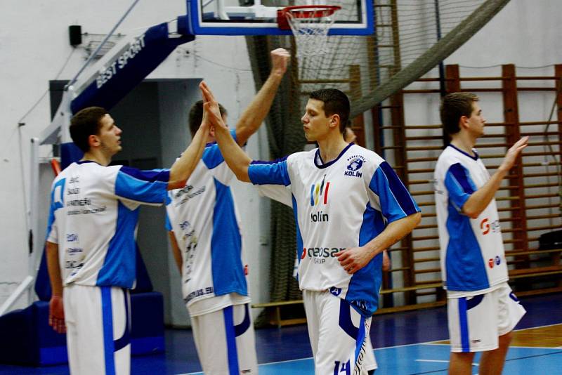 Basketbalisté Kolína po dobrém kolektivním výkonu porazili Pardubice 70:64