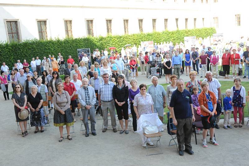 Přátelé Františka Kmocha vyrazili do Prahy na hudební poctu svému slavnému kapelníkovi