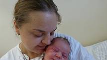 Viktorie Kropáčová se narodila 14. září 2022 v kolínské porodnici, vážila 3165 g a měřila 49 cm. Do Kšel odjela s maminkou Ivetou a tatínkem Davidem.