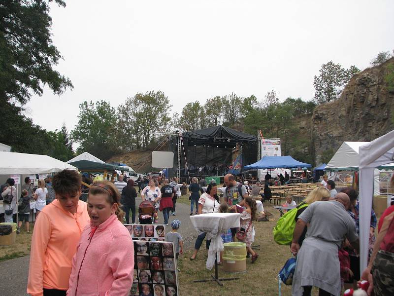 Rodinný festival Kouřimská skála zahájil pohádkový program