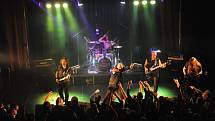 Na koncert zpěváka britské legendy Iron Maiden se sjeli metaloví fanoušci z celé republiky