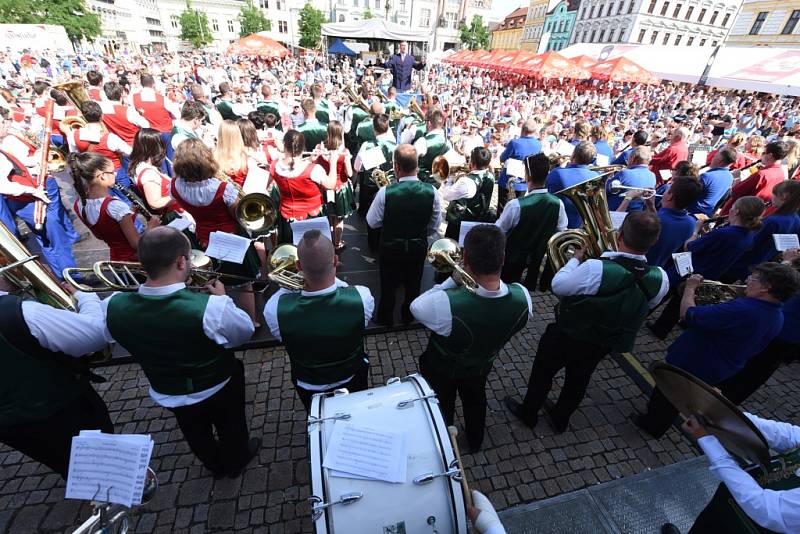 Kmochův Kolín přilákal tisíce lidí.