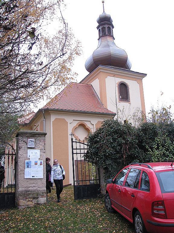 Slavnostní zakončení letošních prací na kostele Nanebevzetí Panny Marie ve Lstiboři, listopad 2016