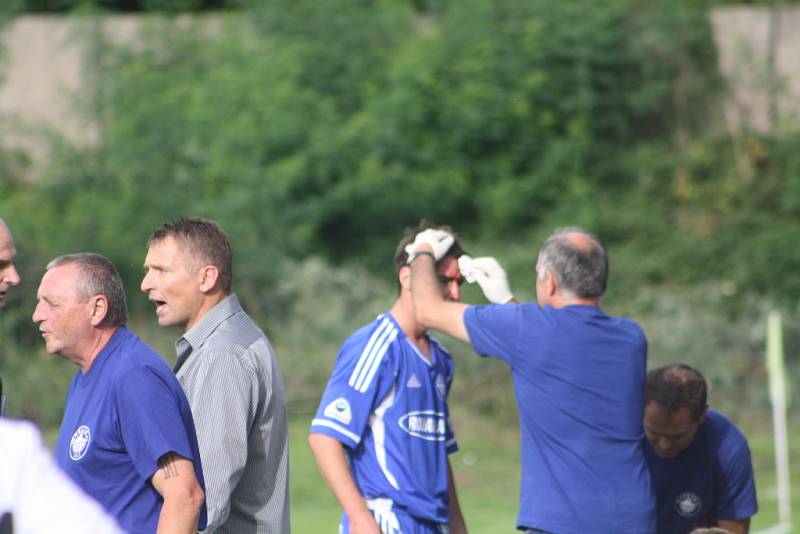 Z utkání FK Kolín - Roudnice nad Labem (2:2).