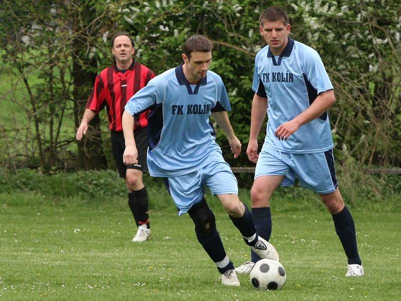 Z utkání okresního přeboru Starý Kolín - FK Kolín B (0:1).