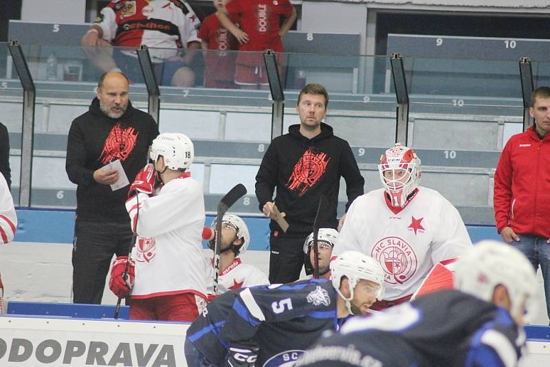 Z přípravného hokejového utkání Kolín - Slavia Praha