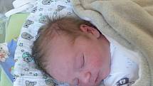 Jan Mikeska se narodil 13. března 2022 v kolínské porodnici, vážil 3940 g a měřil 51 cm. Do Lázní Toušeň odjel se sestřičkou Leontýnkou (7) a rodiči Lucií a Janem.