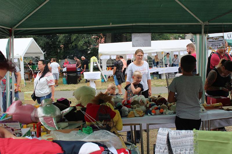 Rodinný festival Kouřimská skála zahájil pohádkový program.