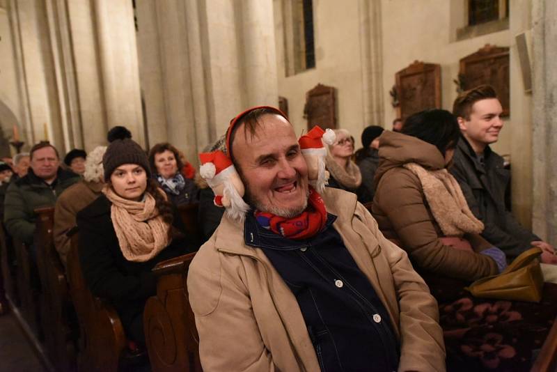 Česká mši vánoční autora Jakuba Jana Ryby v podání Kolínské filharmonie.