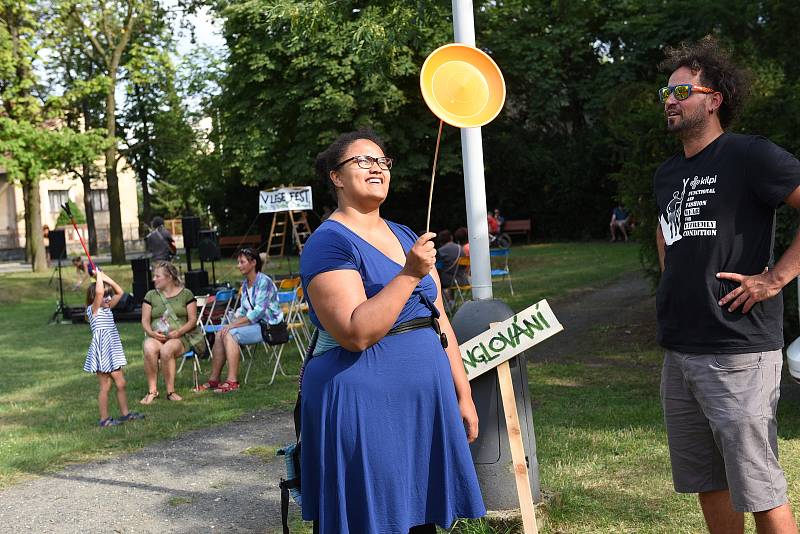 Lesní školka uspořádala malý festival v Borkách.