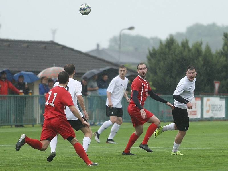 Z přípravného utkání Velim - Kolín (4:0).