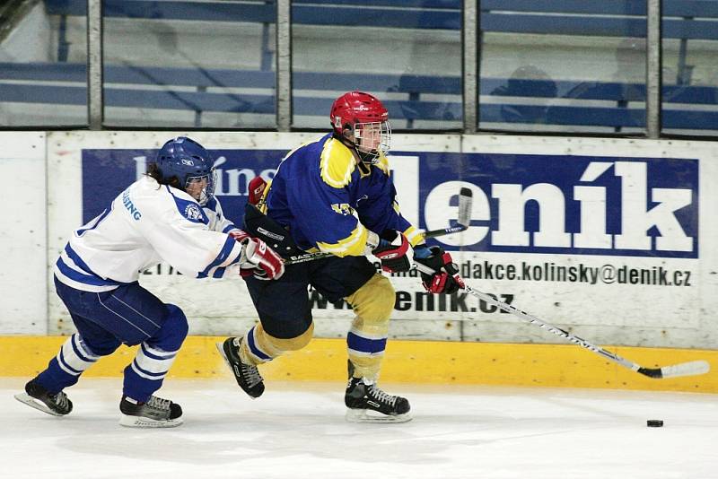 Z utkání juniorské ligy SC Kolín - Nymburk