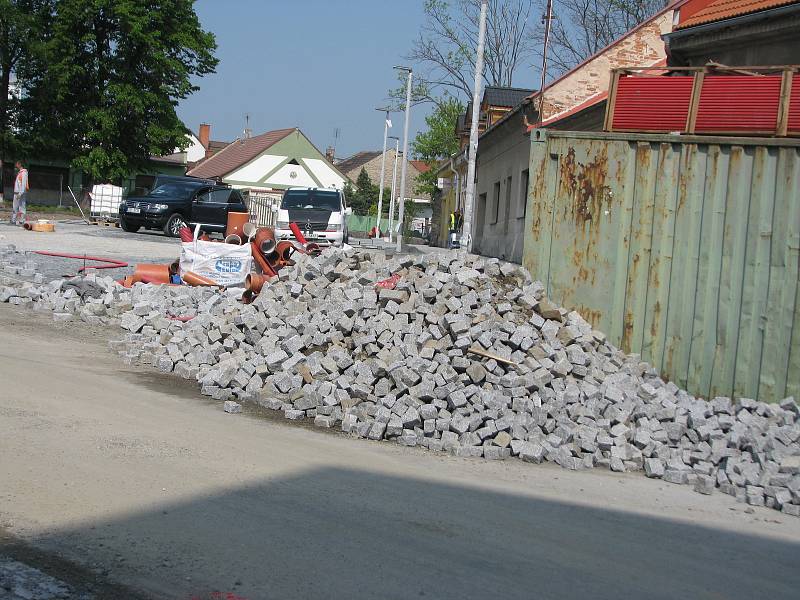 Rekonstrukce Pražské ulice v Kolíně.