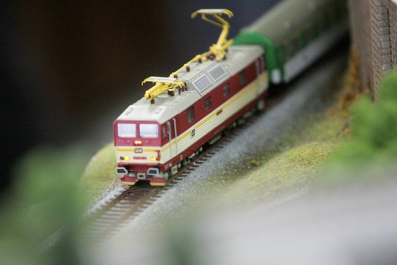 Z výstavy železničních modelů v Pečkách