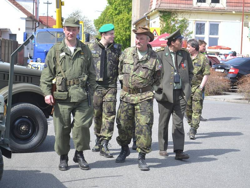 Ve Velkém Oseku se uskutečnil Den s historickou technikou