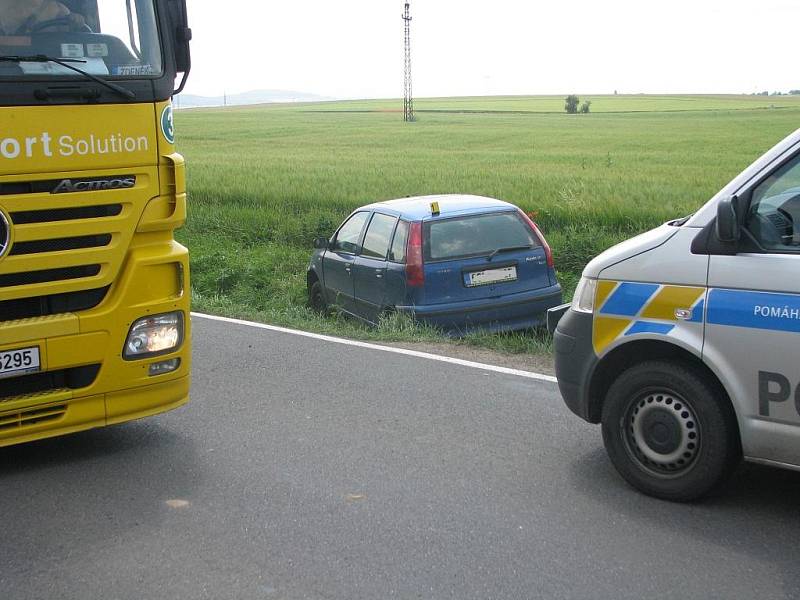 Autonehoda na výjezdu z Kolína na Polepy, 30.6.2009