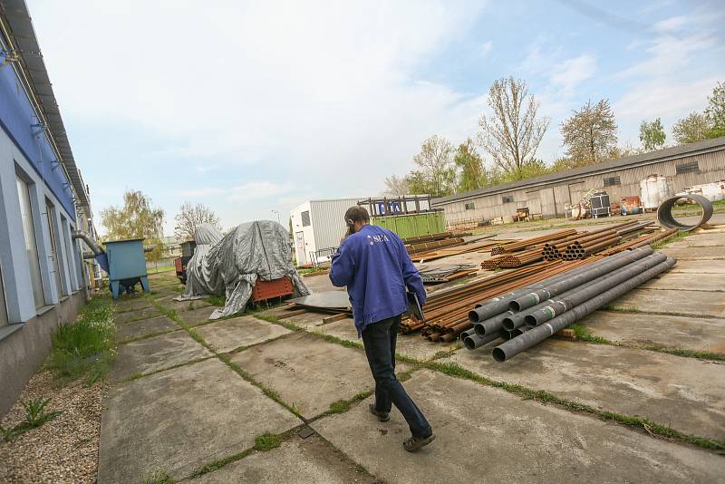 Areál společnosti SEA Kolín, které se mimo jiné zabývá opravami kotlů parních lokomotiv.