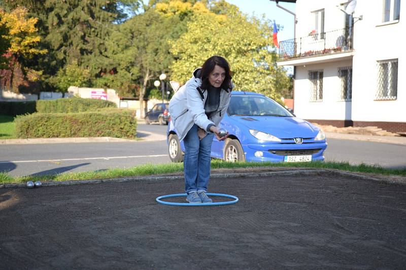 Turnaj v petanque.