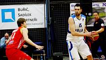 Basketbalisté Kolína po dobrém kolektivním výkonu porazili Pardubice 70:64