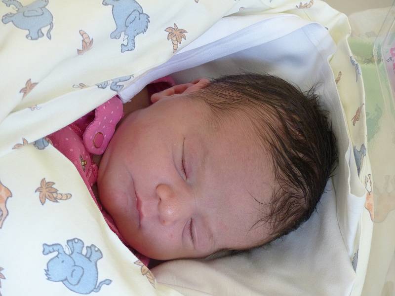 Lydie Fesquet se narodila 11. října 2021 v kolínské porodnici, vážila 3530 g a měřila 48 cm. V Úvalech se z ní těší sestřičky Nina (6.5), Miriam  (2.5) a rodiče Lucie a Sebastien.