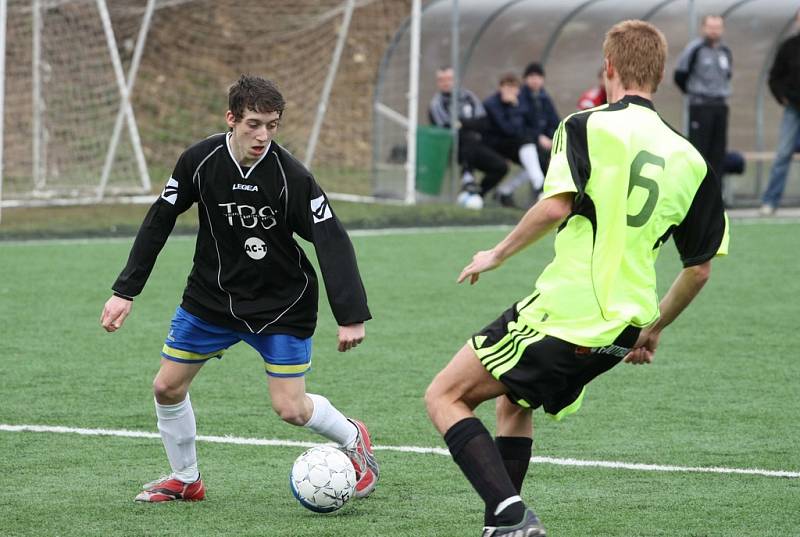 Z utkání Zeleneč - Kouřim (2:2).