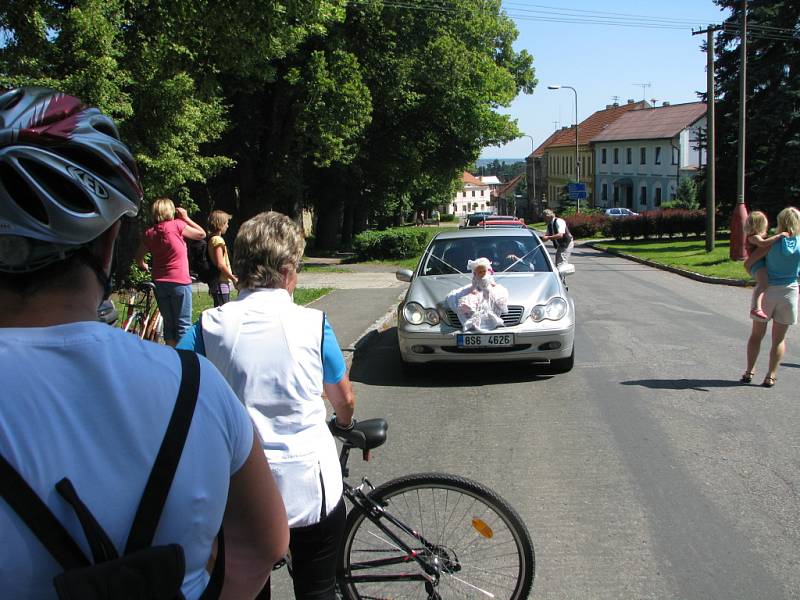 Z premiérové vyjížďky po nových cyklotrasách Pod Vysokou