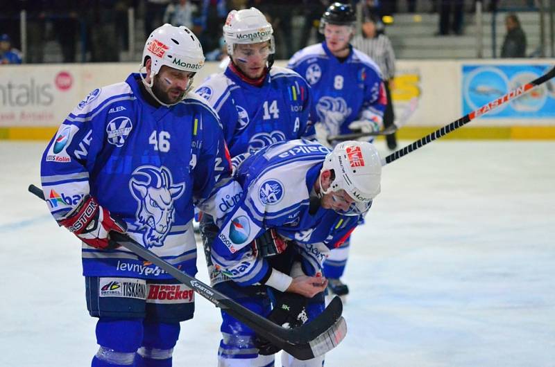 Z utkání play off II. ligy; Kolín - Moravské Budějovice 4:5 sn