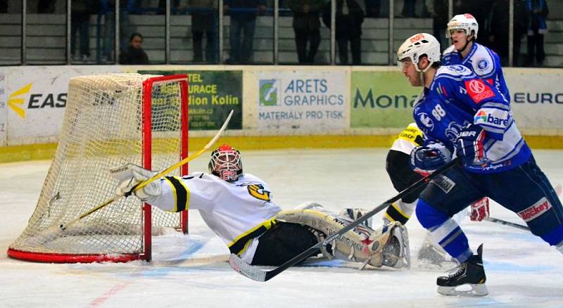 Z utkání play off II. ligy; Kolín - Moravské Budějovice 4:5 sn