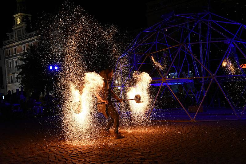 Gasparáda 2019 rozvířila kulturní dění na kolínském Karlově náměstí.