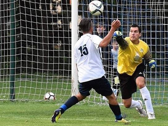 Z utkání Pečky - Radim (4:0).